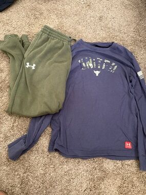 Under Armour youth medium bundle